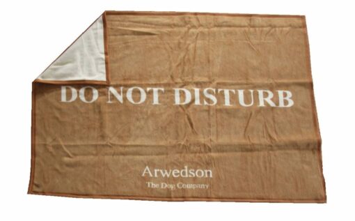 Arwedson Hundedecke "Do Not Disturb" hellbraun